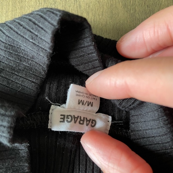 Black Open Back Long Sleeve - Picture 4 of 4